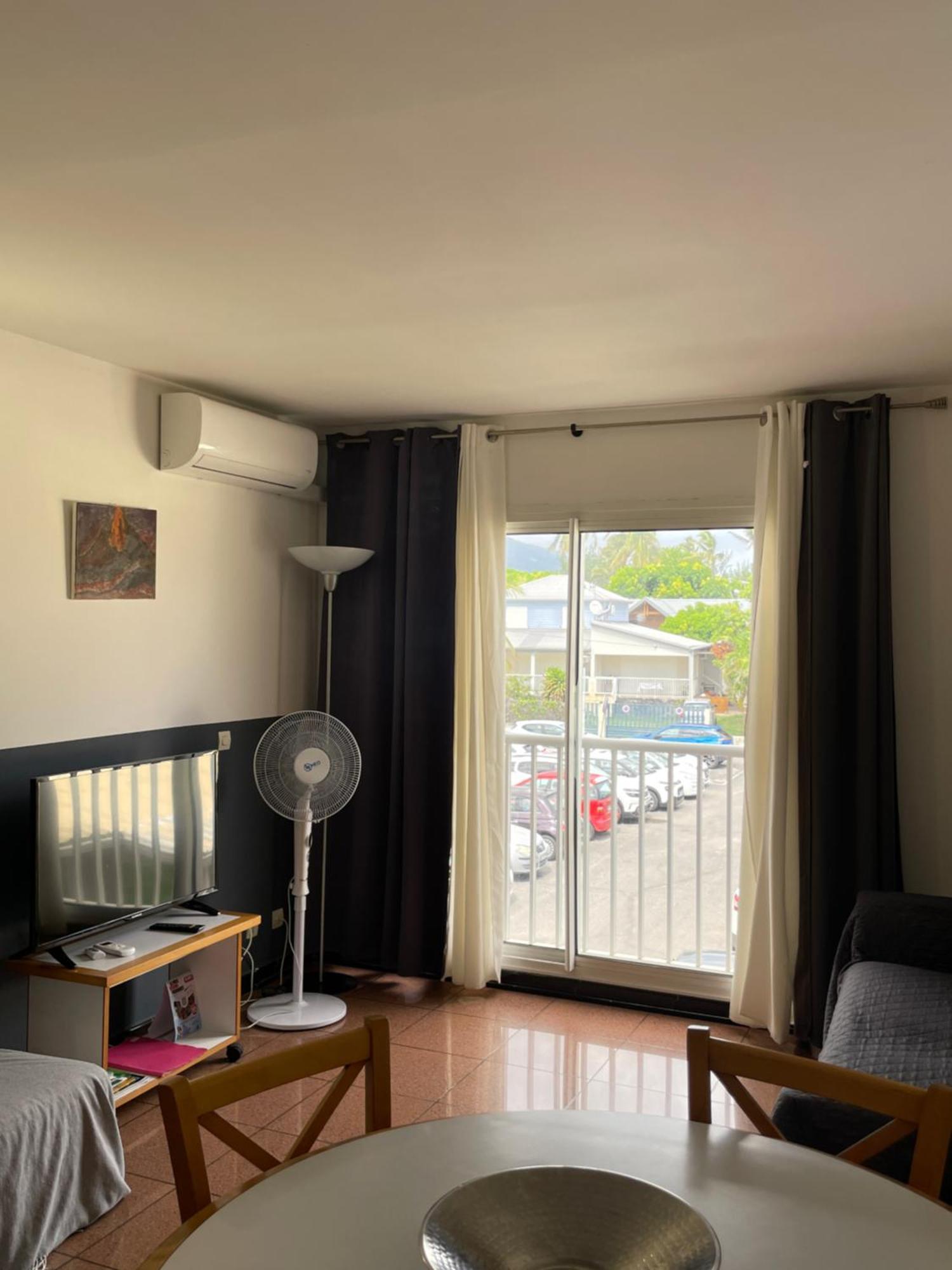 Le Tournesol Apartment La Saline Les Bains Exterior photo